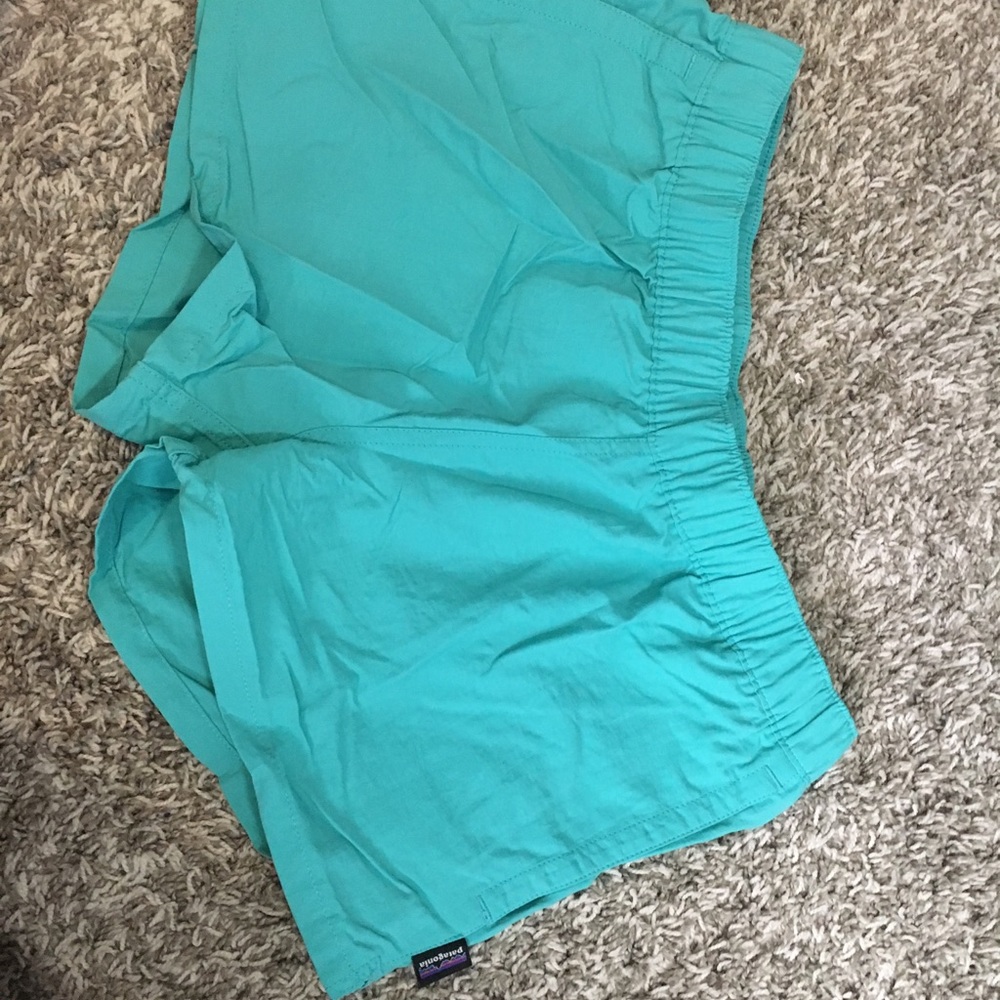 Patagonia baggie shorts